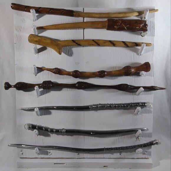 Limited Edition Set of Hand-made Wands Perfect for Harry Potter Lovers - Picture 1 of 2